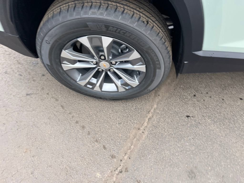 New 2026 Chevrolet Equinox LT image 34