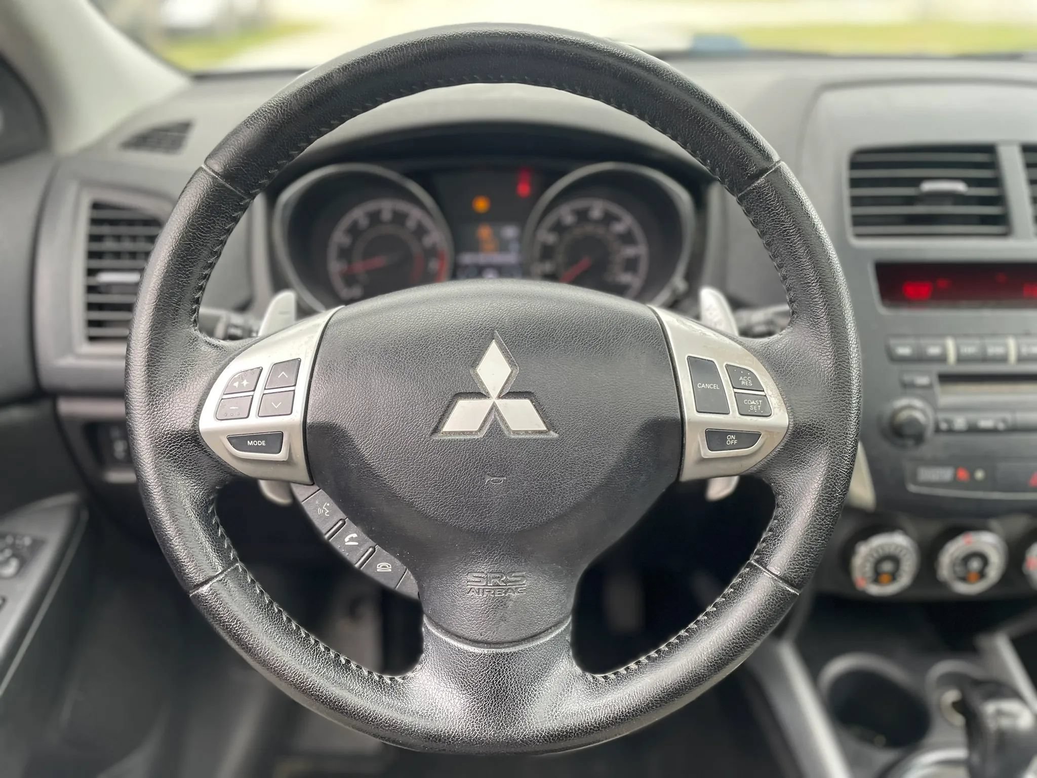 Used 2012 Mitsubishi Outlander Sport SE FWD image 16