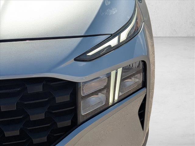 Used 2023 Hyundai Santa Fe SEL image 9