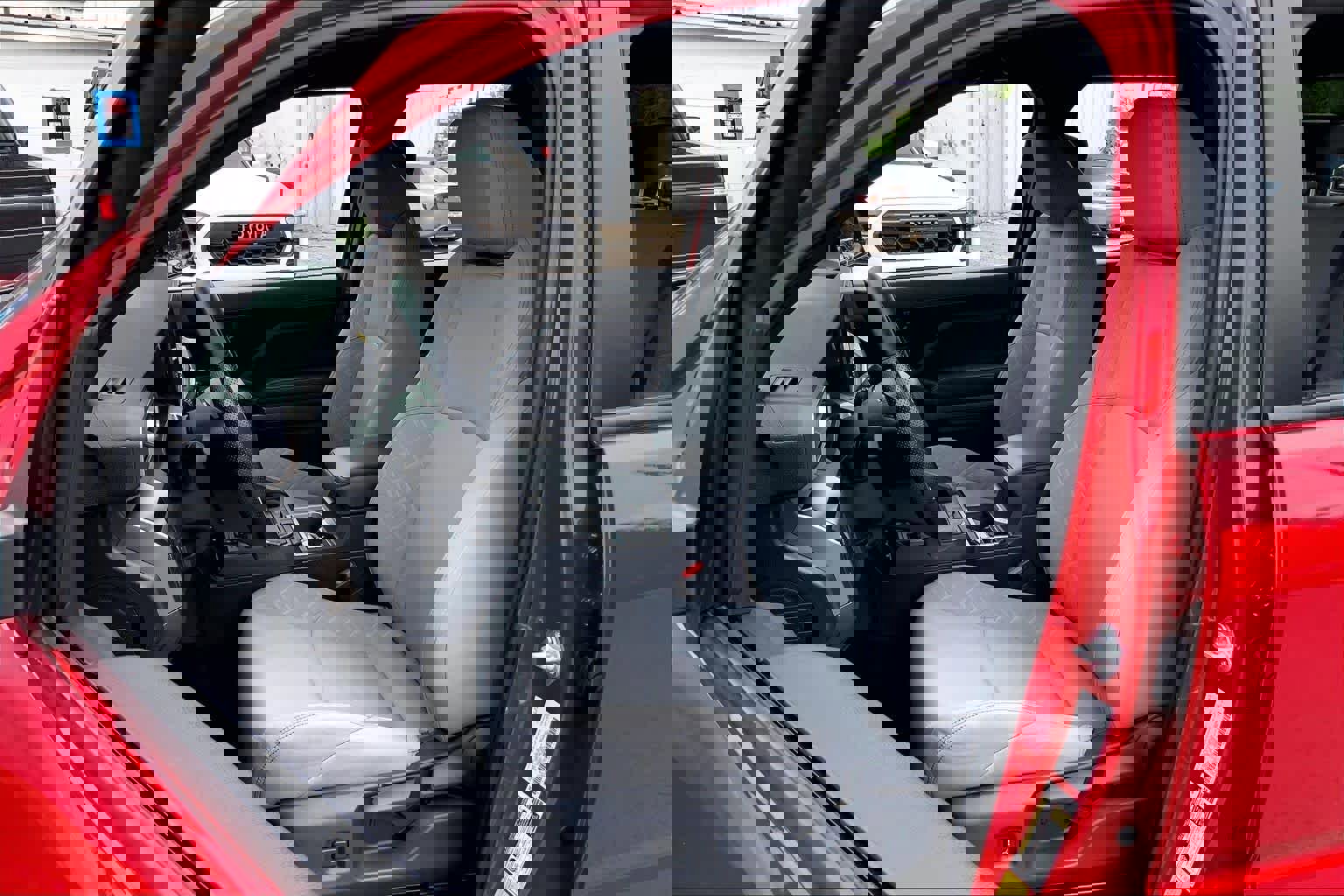 Used 2025 Toyota Tacoma SR5 image 8