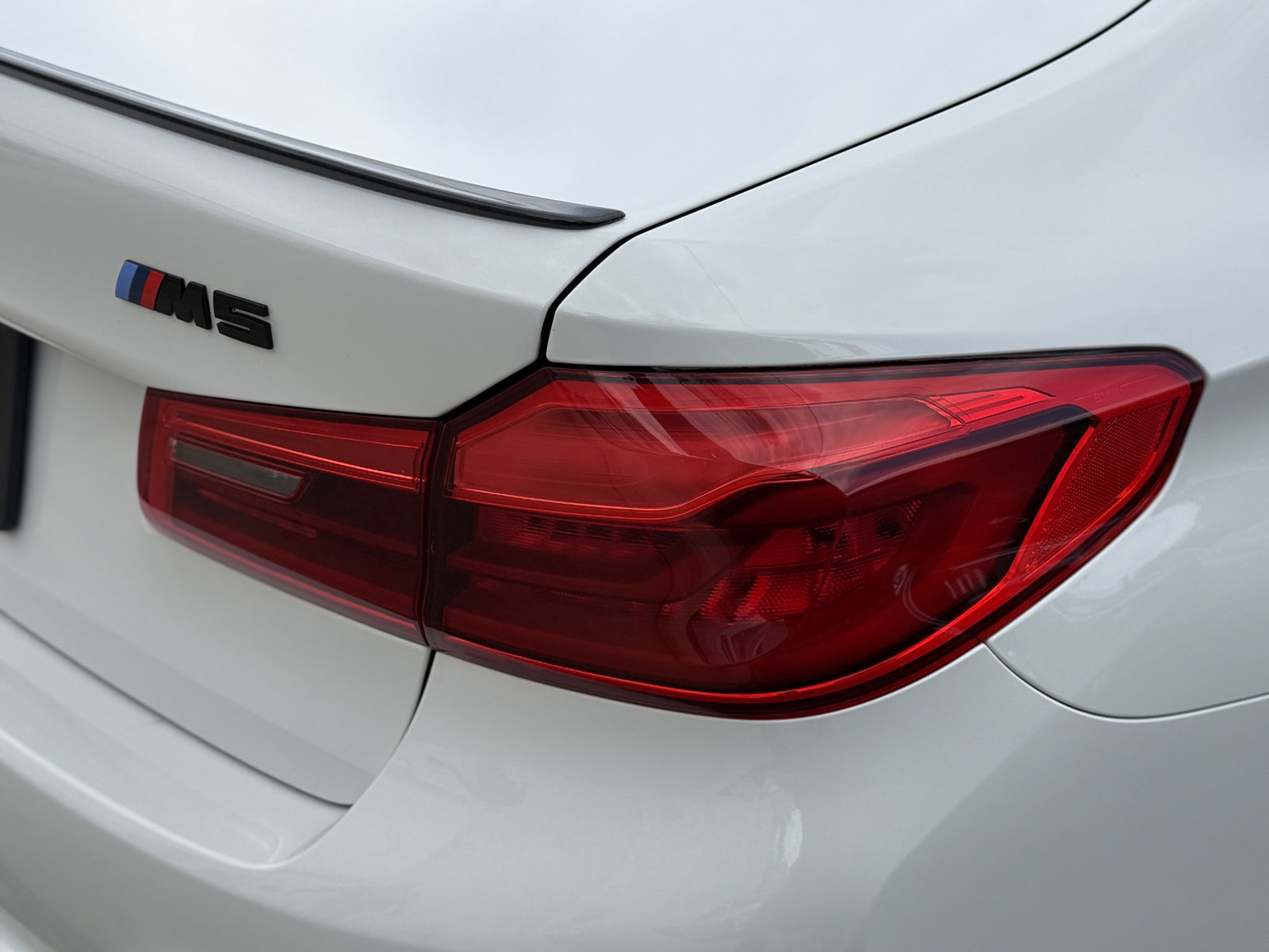 Used 2018 BMW M5 AWD/4WD image 9