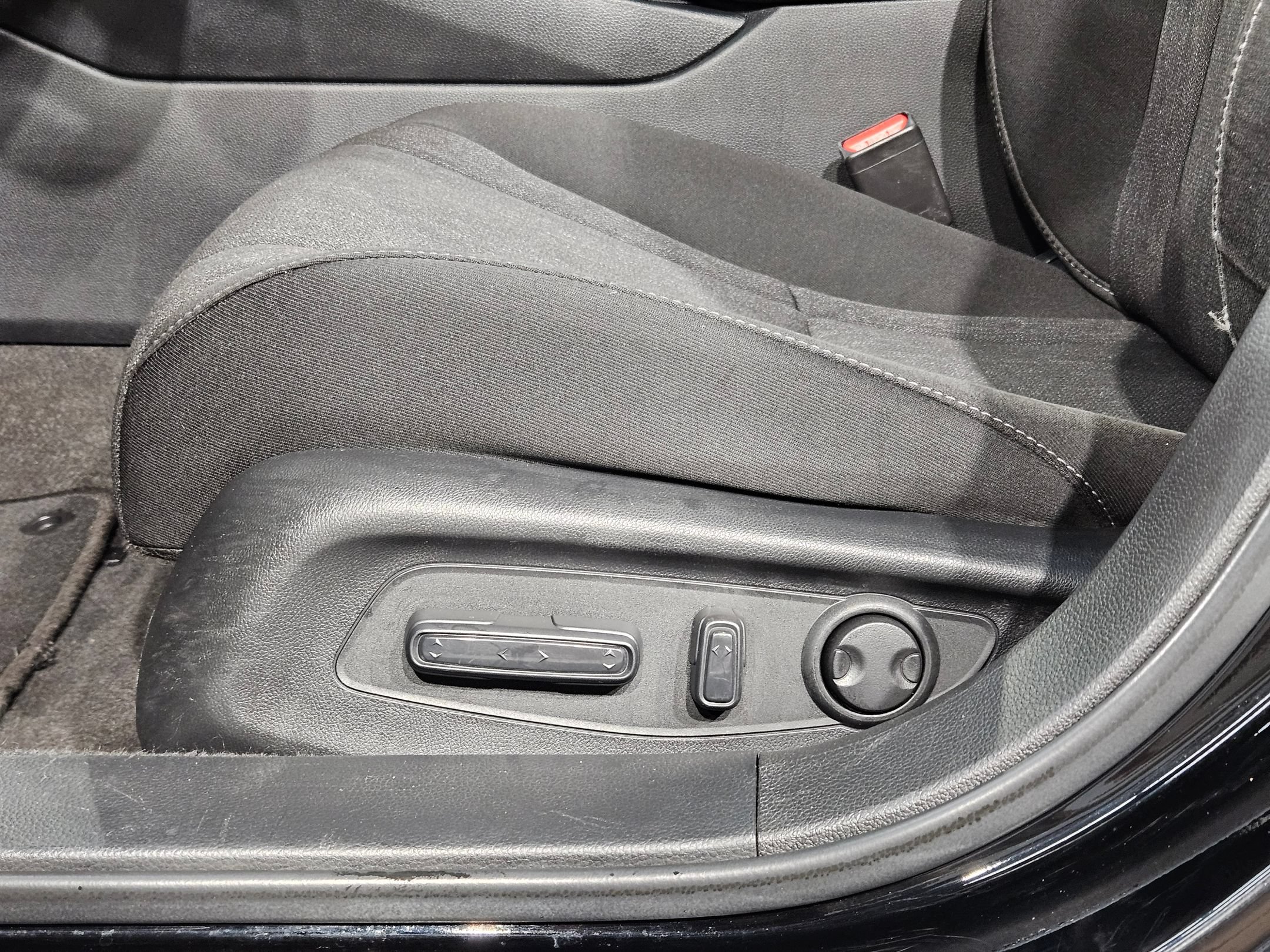 Used 2024 Honda Accord EX image 23