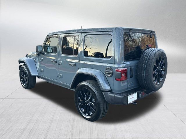 Certified 2025 Jeep Wrangler Unlimited Sahara w/ Safety Group image 7