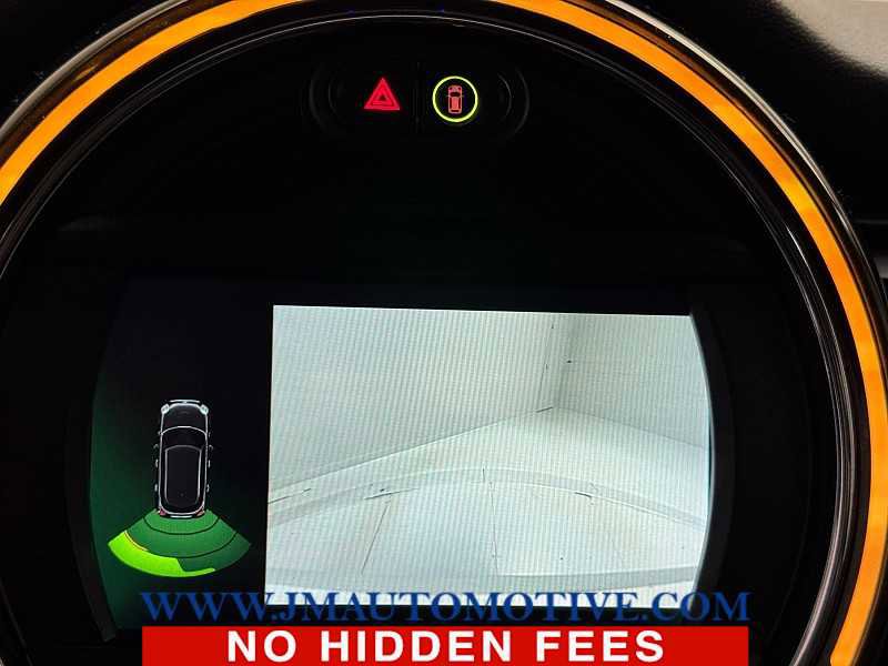 Used 2019 MINI Cooper S w/ Signature Upholstery Package image 35