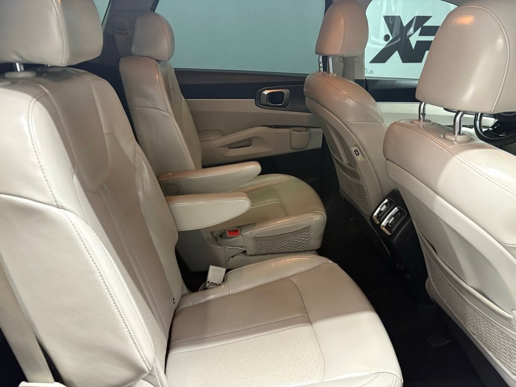 Used 2021 Kia Sorento S FWD image 45