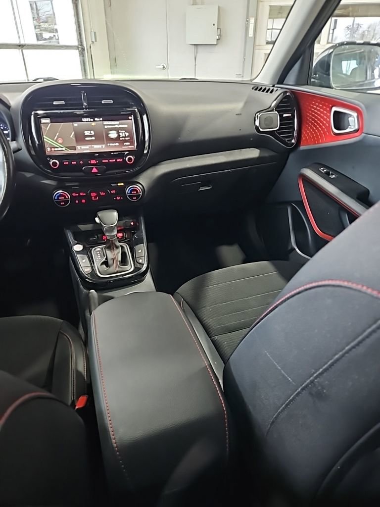 Used 2020 Kia Soul GT-Line Turbo image 23