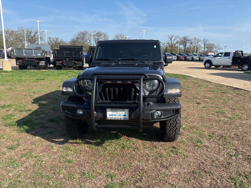 Used 2023 Jeep Wrangler Sport AWD/4WD image 3