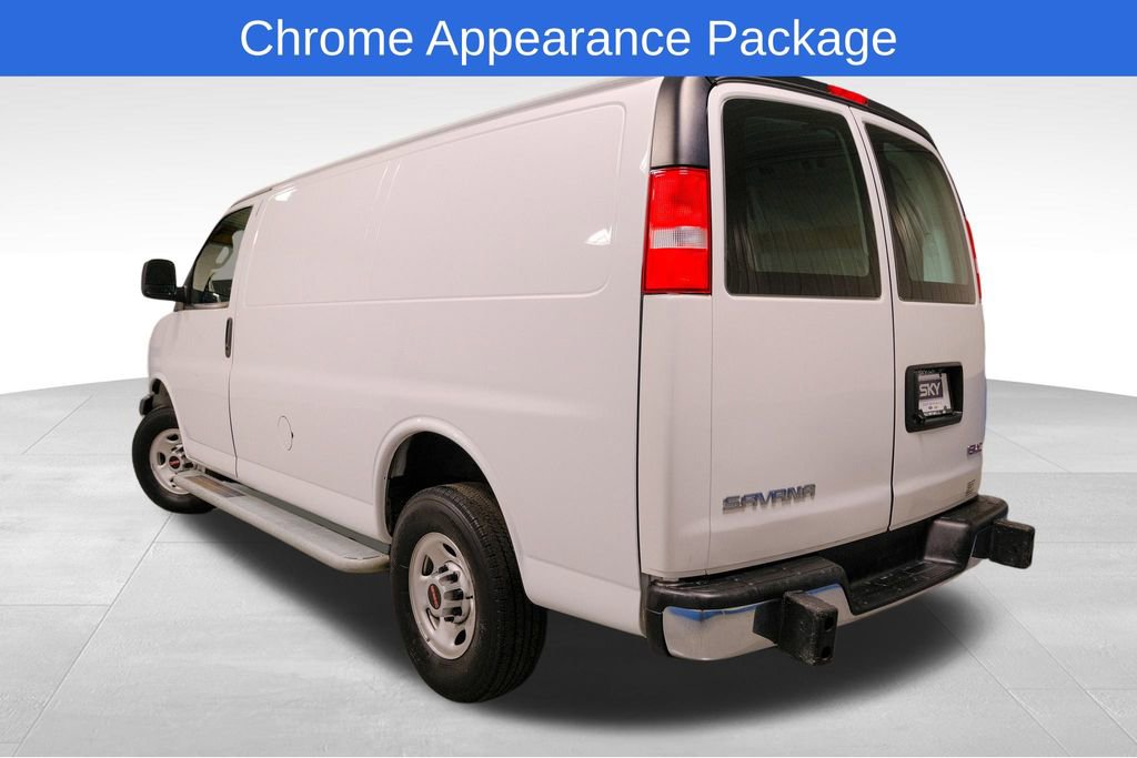 Used 2024 GMC Savana 2500 w/ Driver Convenience Package image 5
