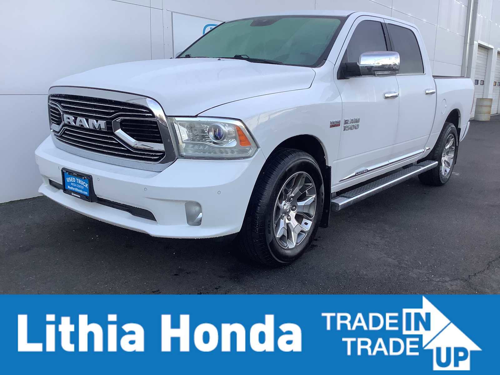 Used 2017 RAM 1500 Limited image 1