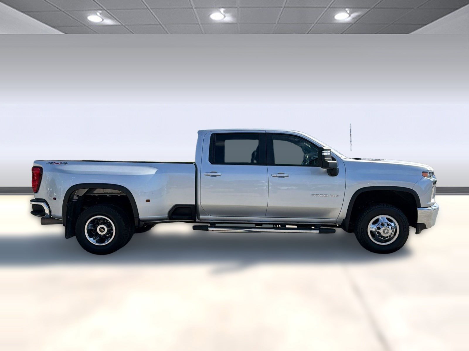 Certified 2022 Chevrolet Silverado 3500 LT w/ Convenience Package AWD/4WD image 7