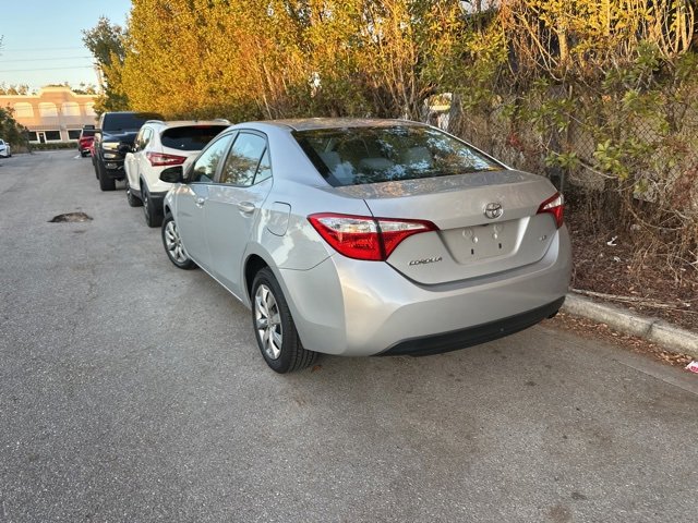 Used 2016 Toyota Corolla LE image 7