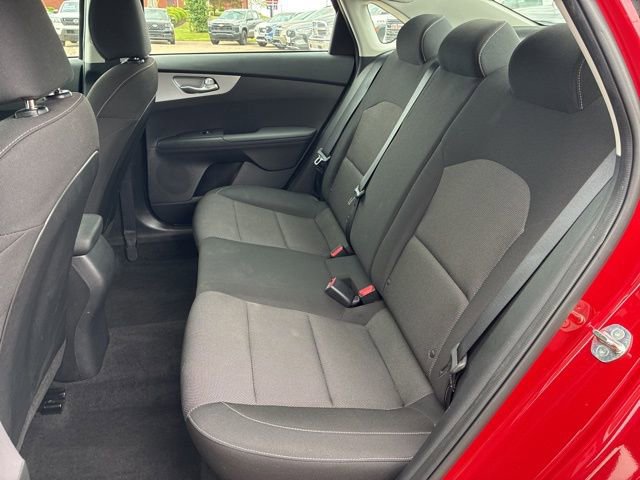 Used 2024 Kia Forte LXS w/ LXS Technology Package FWD image 18