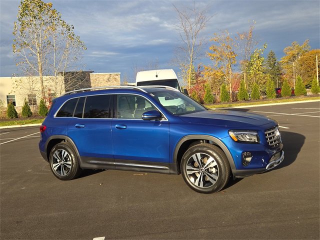 New 2026 Mercedes-Benz GLB 250 4MATIC image 2