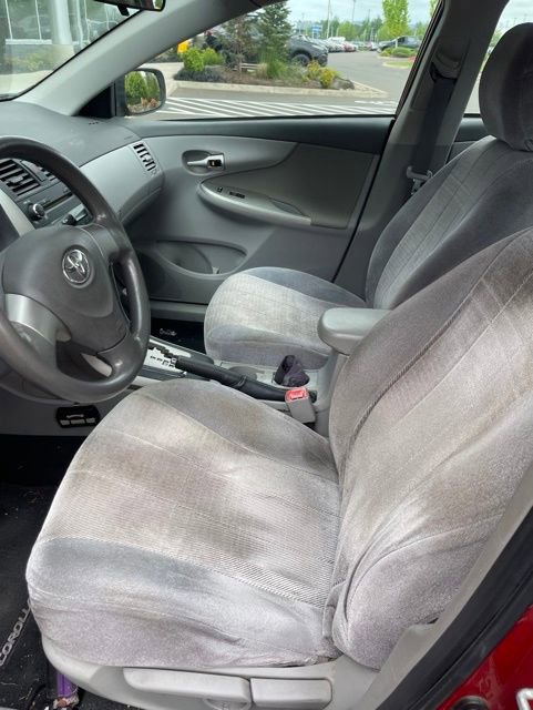 Used 2010 Toyota Corolla LE FWD image 8