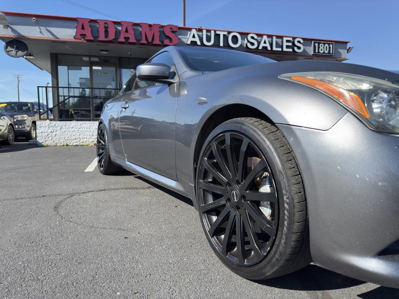 Used 2012 INFINITI G37 Journey w/ Premium Pkg image 24