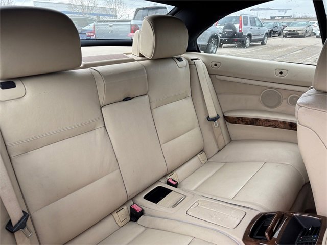Used 2008 BMW 335i Convertible image 15