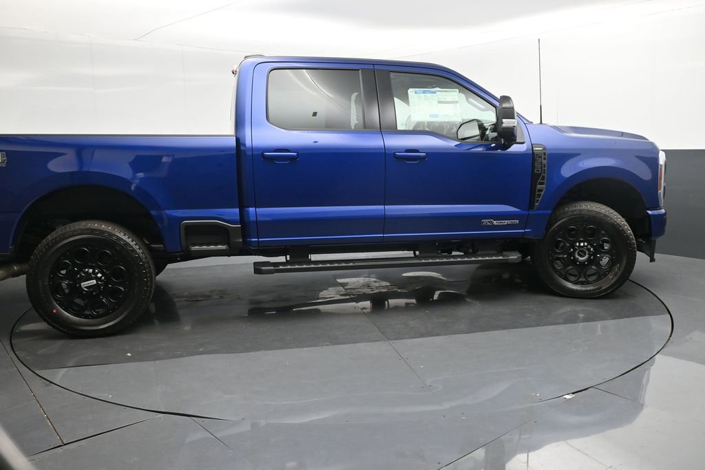 New 2026 Ford F350 Lariat w/ Black Appearance Package image 7