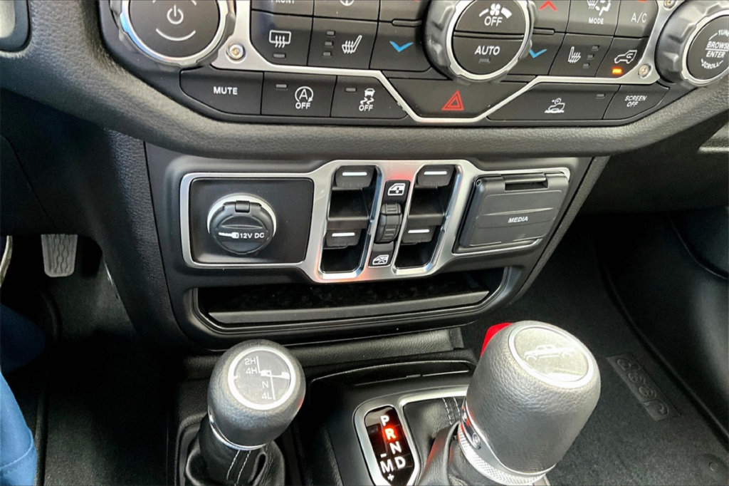 New 2025 Jeep Gladiator Sport AWD/4WD image 27