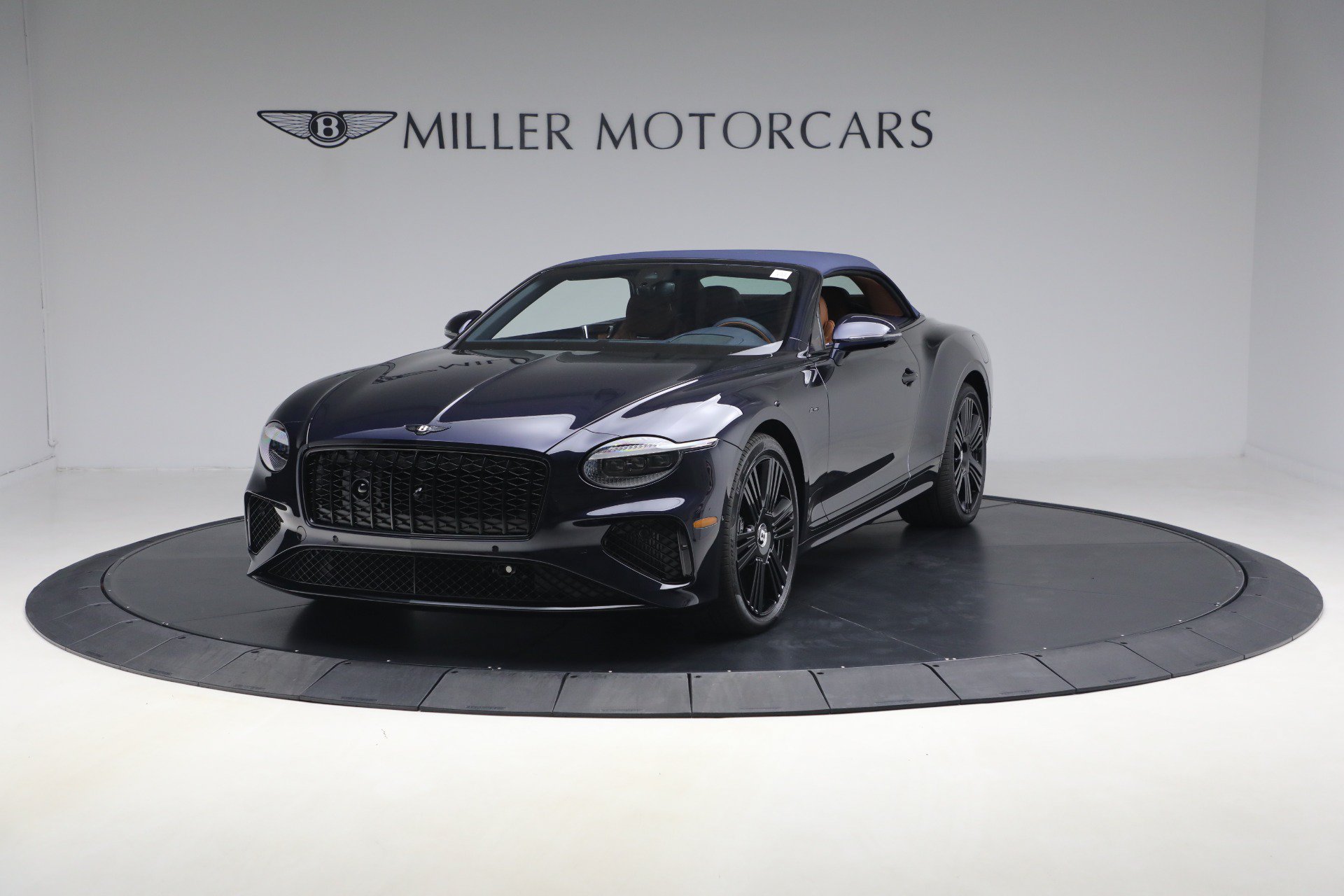 New 2026 Bentley Continental GT Azure AWD/4WD image 13