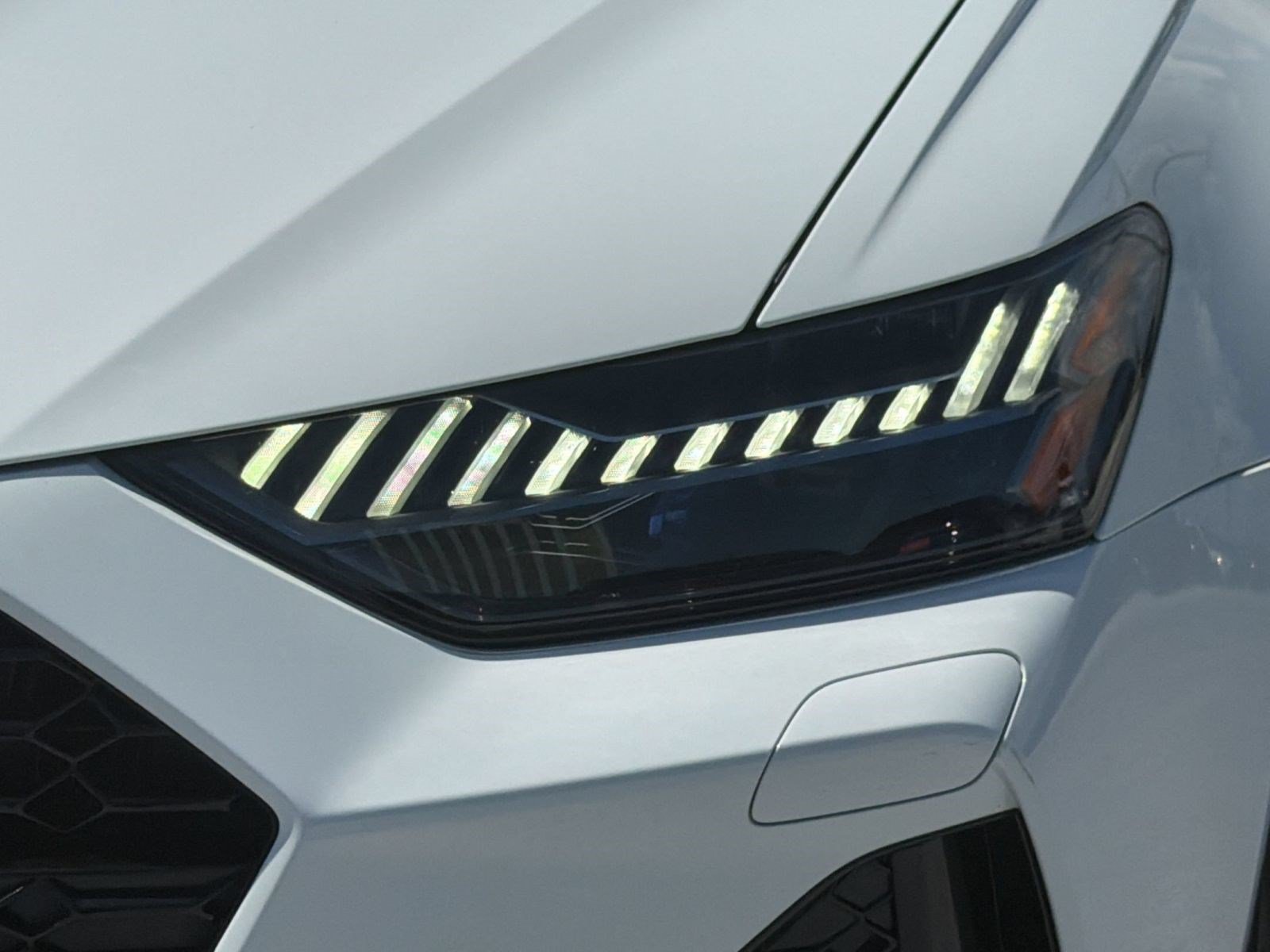 Certified 2023 Audi RS 6 w/ Executive Package AWD/4WD image 12