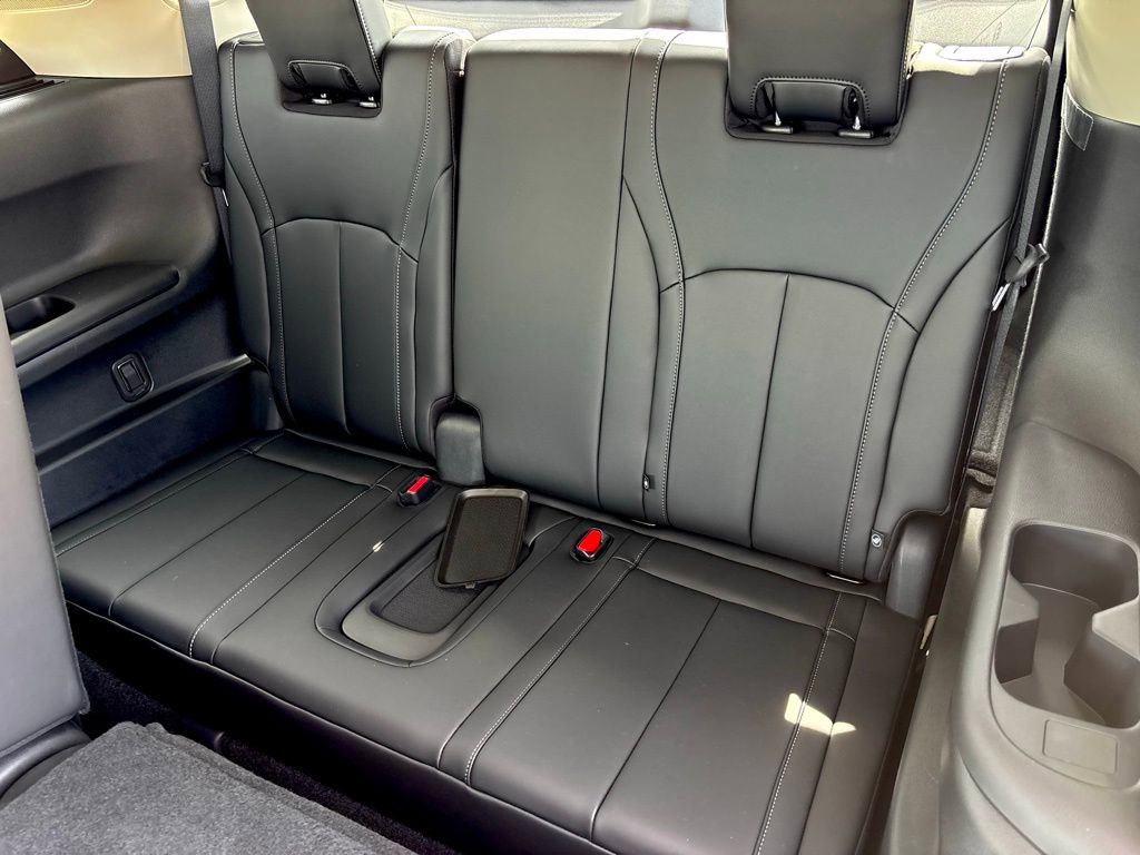 New 2026 INFINITI QX60 Luxe AWD/4WD image 13