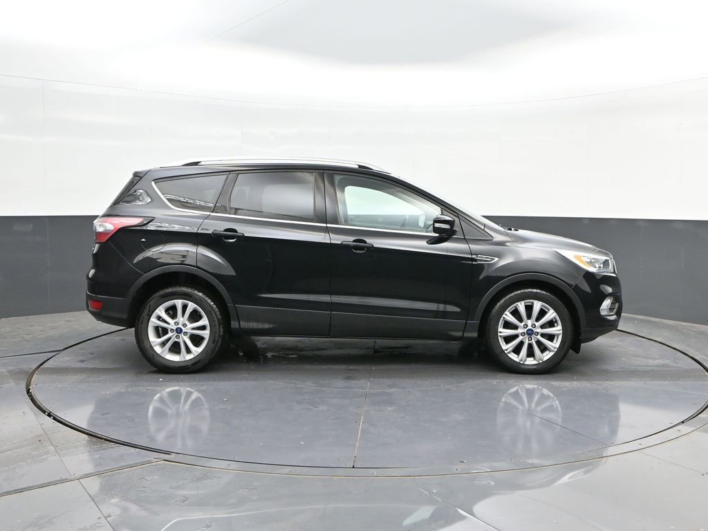 Used 2017 Ford Escape Titanium image 23