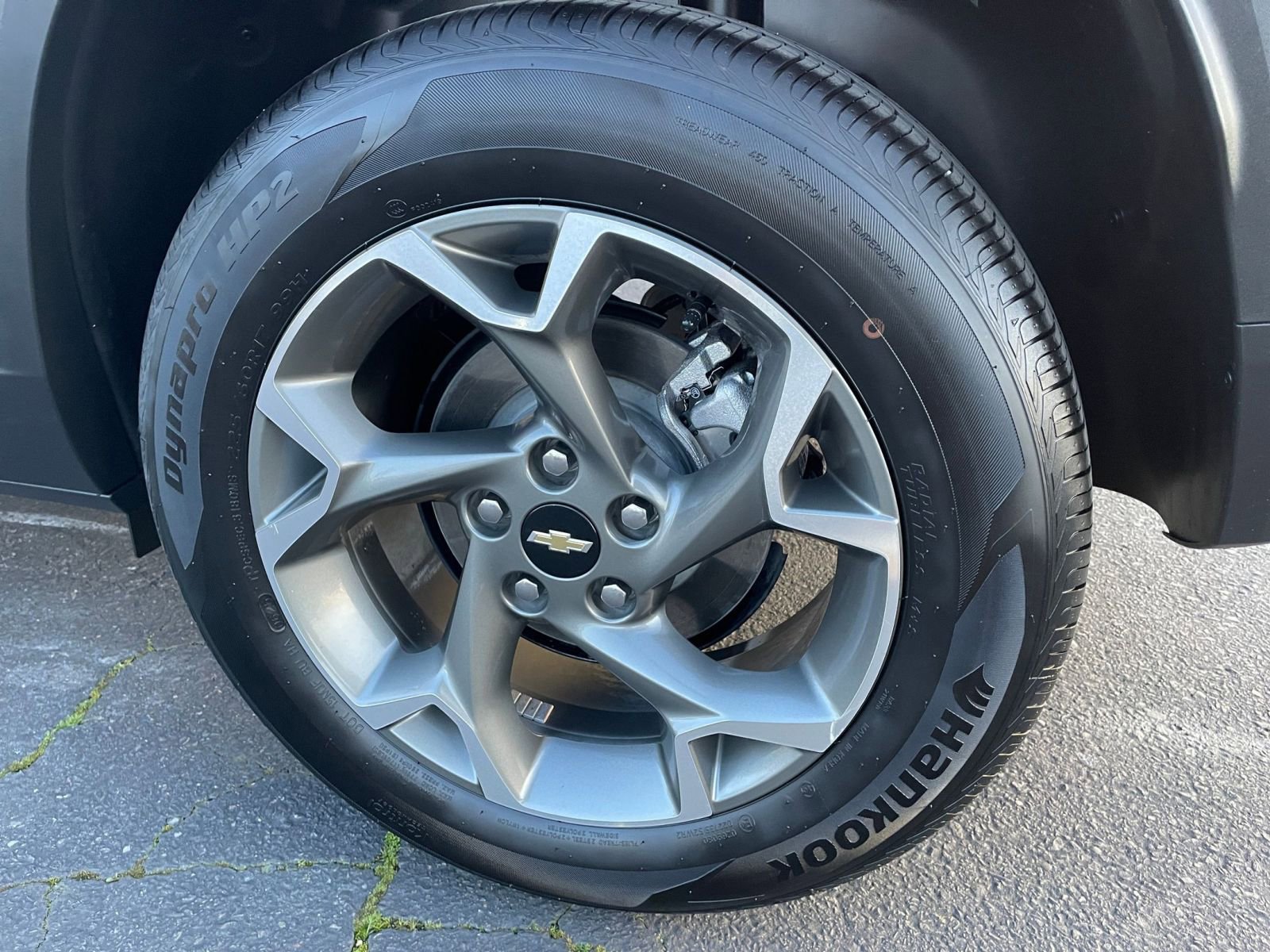 Used 2025 Chevrolet Trax LT w/ LT Convenience Package image 30