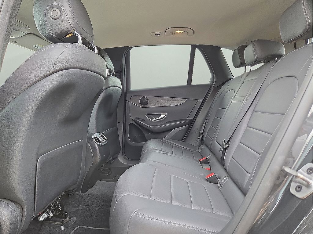 Used 2022 Mercedes-Benz GLC 300 image 15