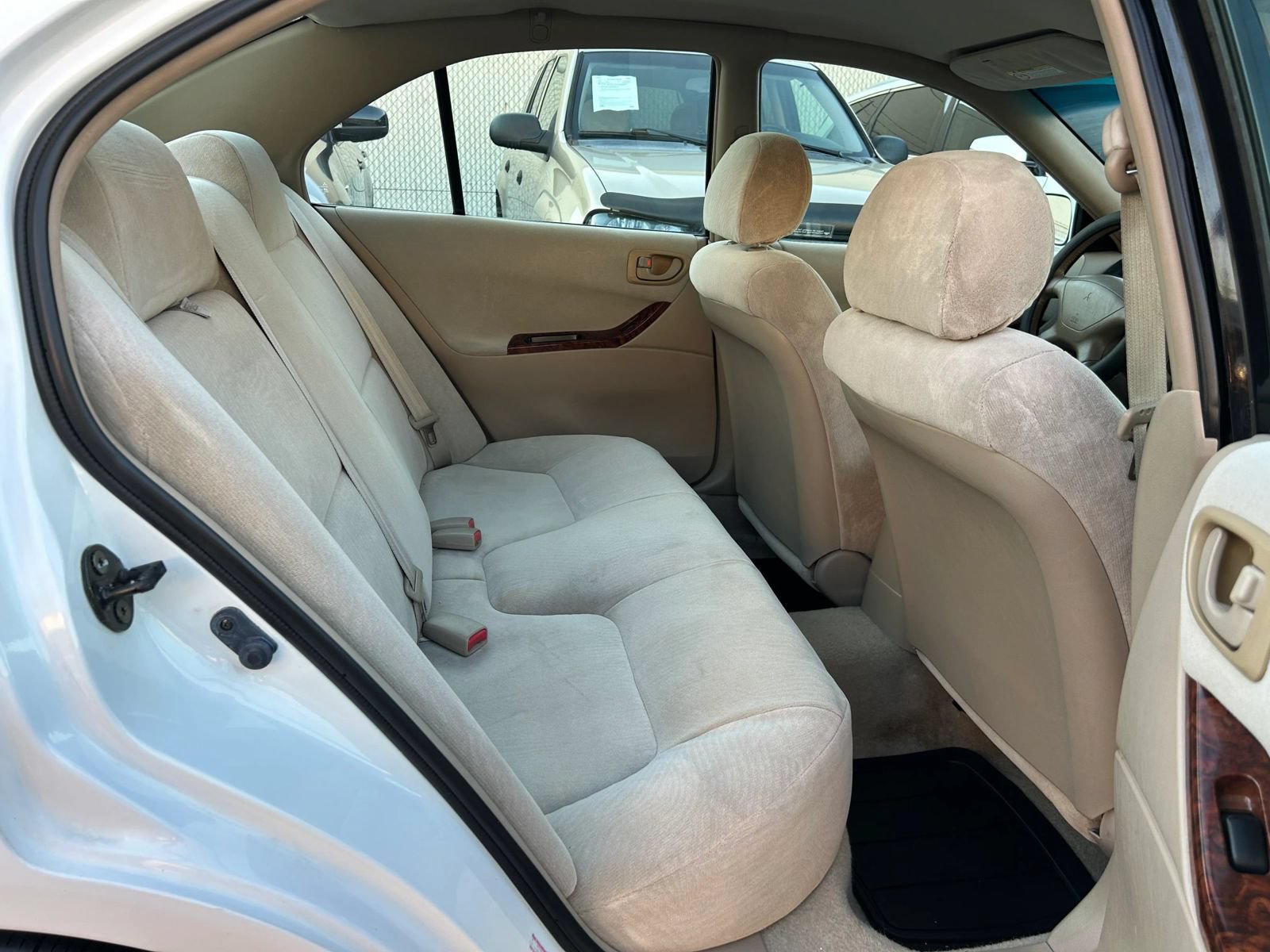 Used 2000 Mitsubishi Galant ES FWD image 21