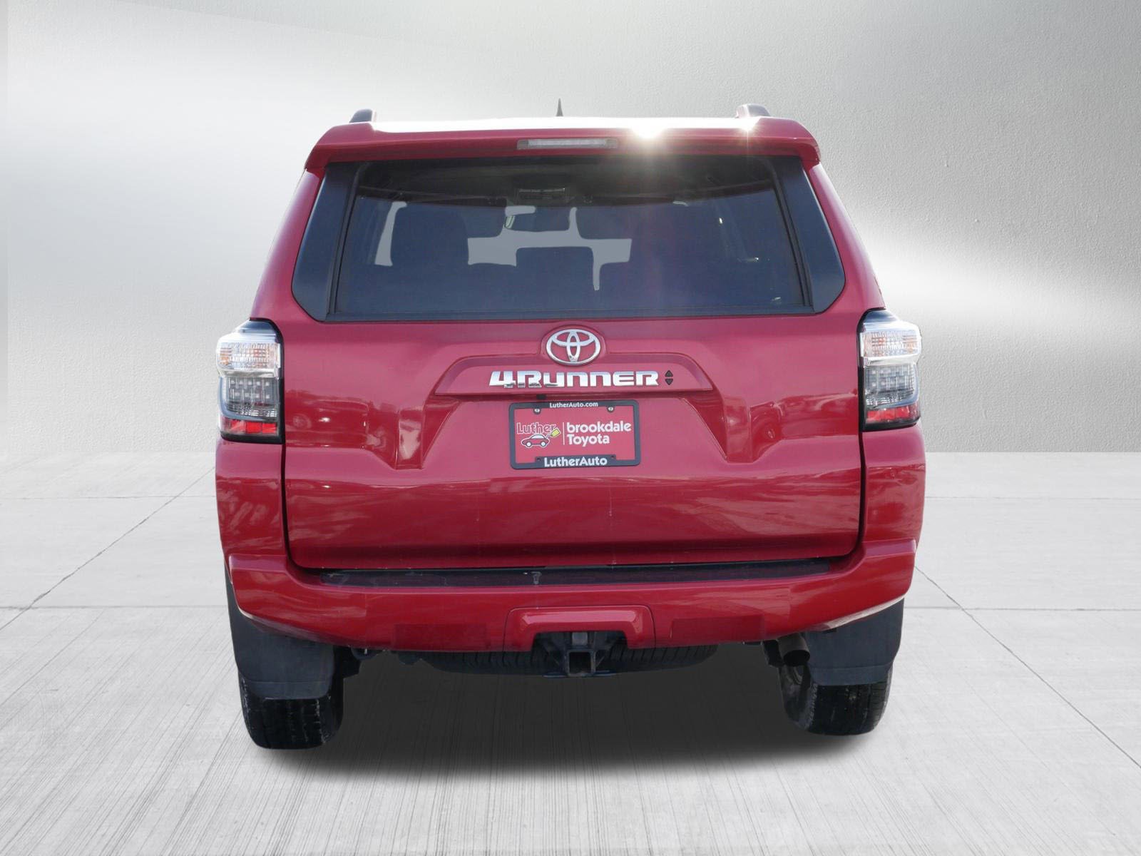 Certified 2024 Toyota 4Runner SR5 image 6