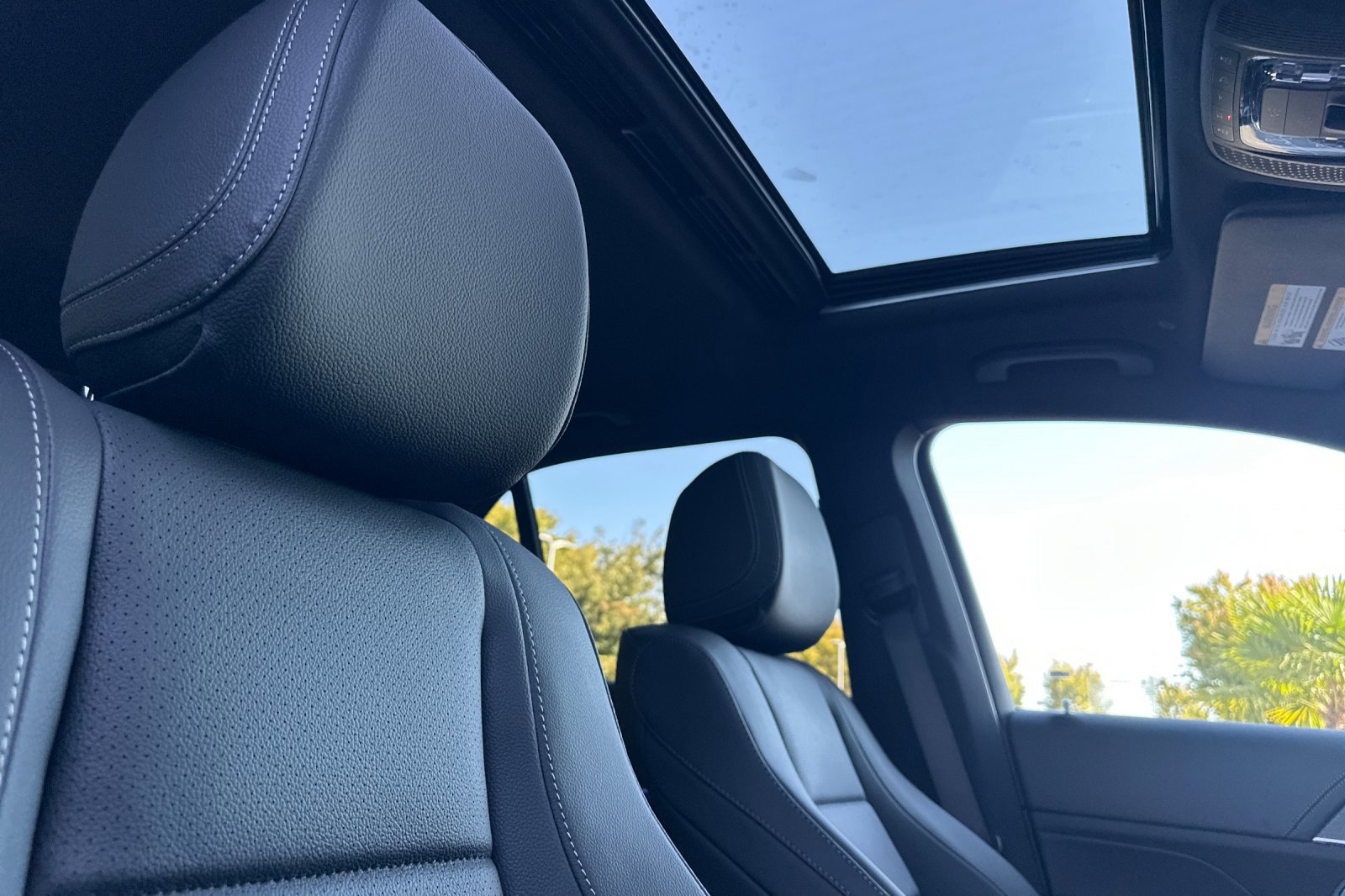 New 2026 Mercedes-Benz GLE 450 4MATIC image 17