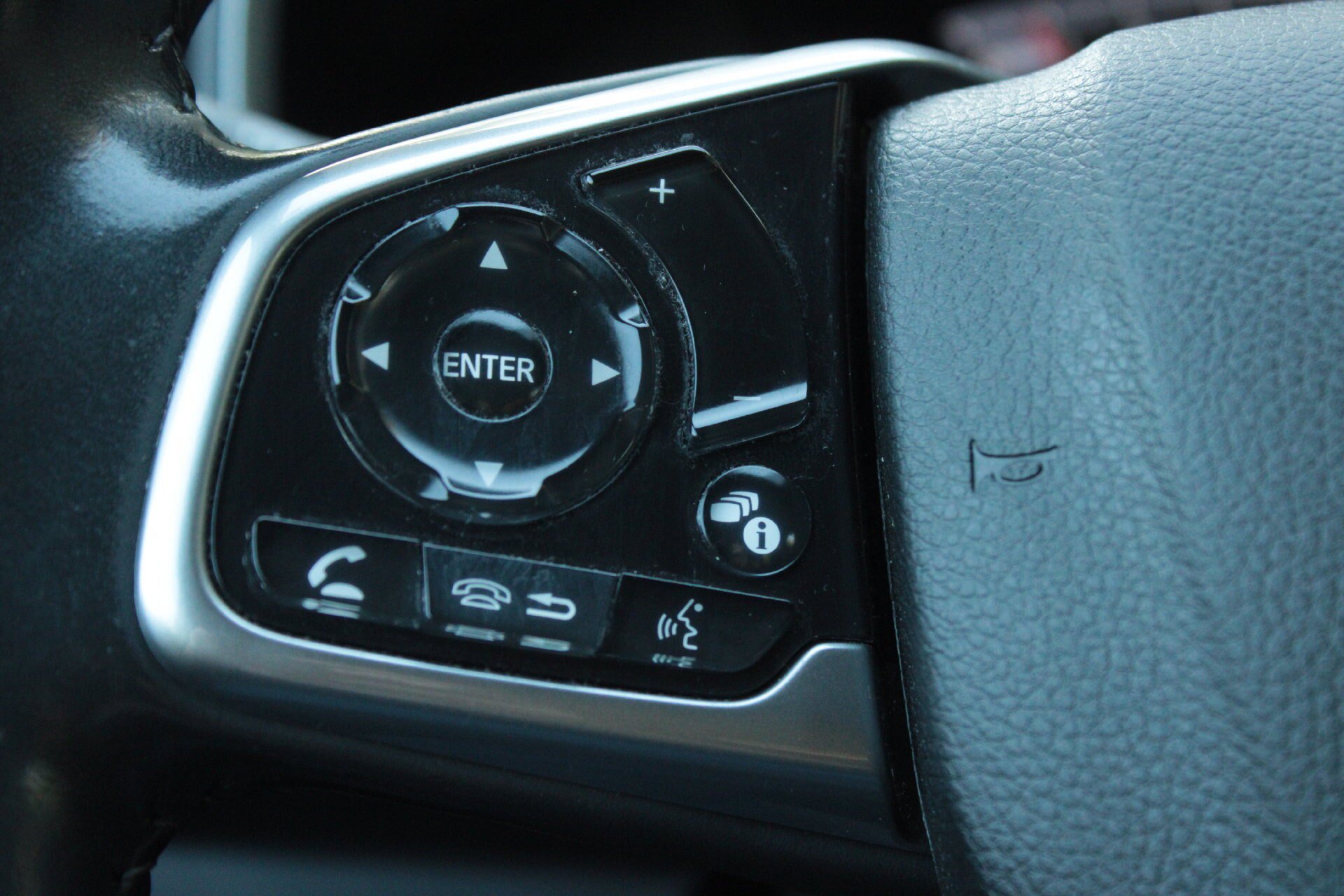 Used 2021 Honda CR-V EX-L image 33