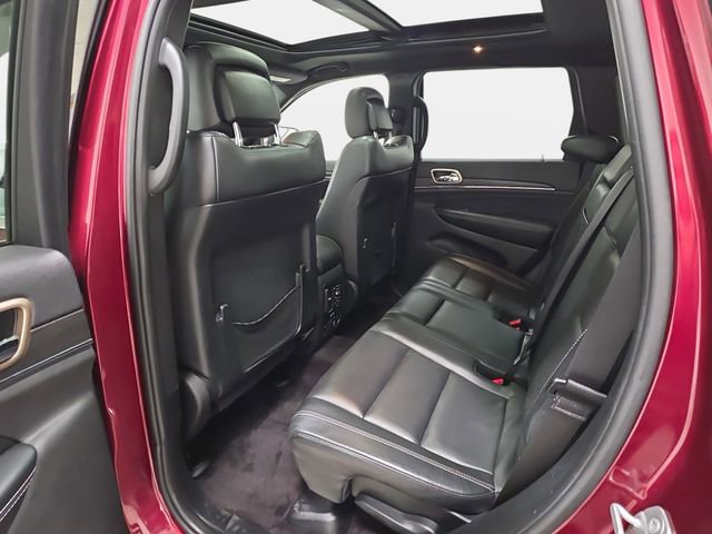 Used 2016 Jeep Grand Cherokee Limited w/ Luxury Group II AWD/4WD image 12