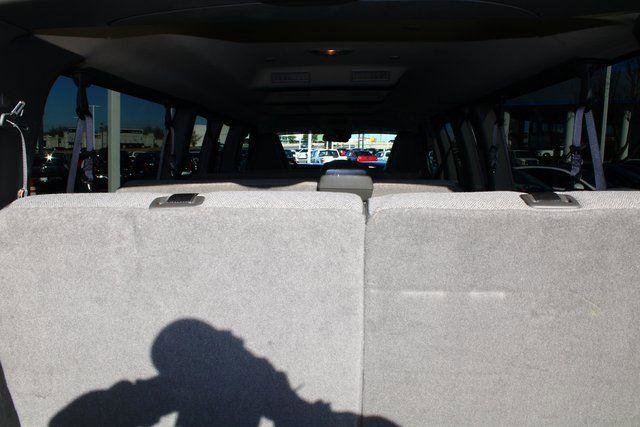 Used 2024 Chevrolet Express 3500 LT w/ LT Preferred Equipment Group image 8