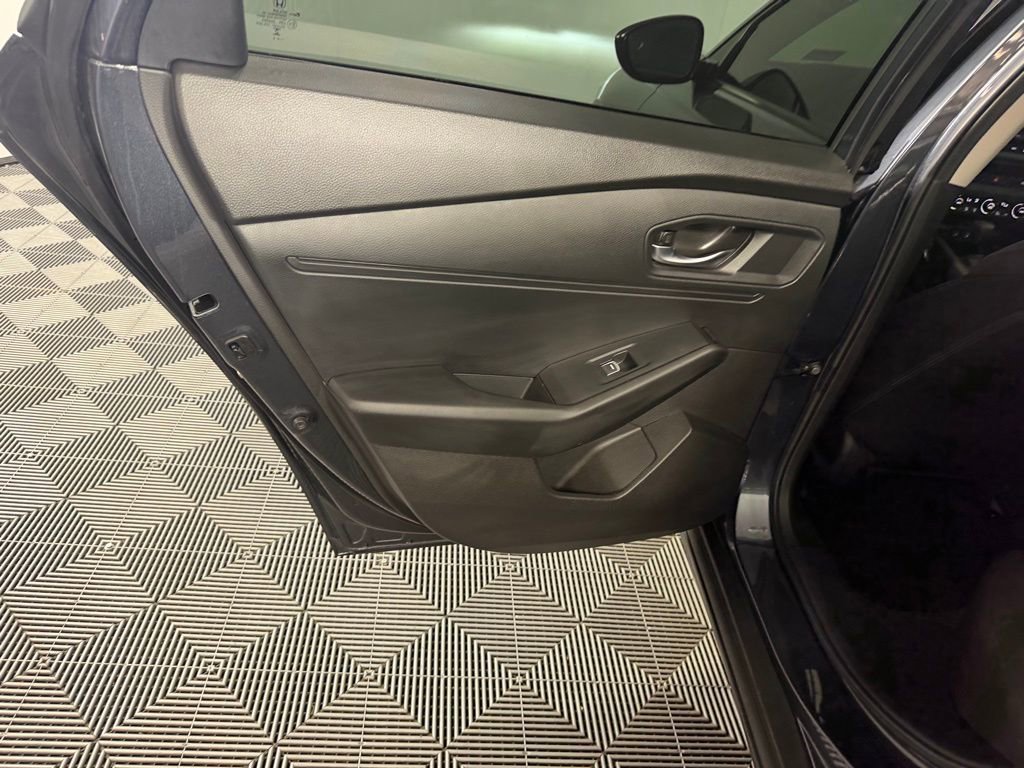 Used 2025 Honda Accord SE image 26