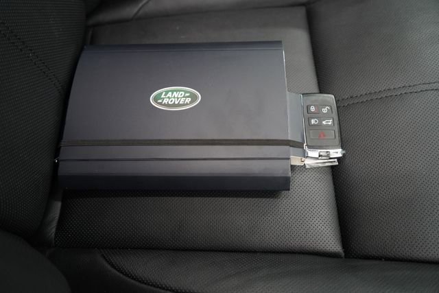 Used 2024 Land Rover Range Rover Velar Dynamic SE image 59