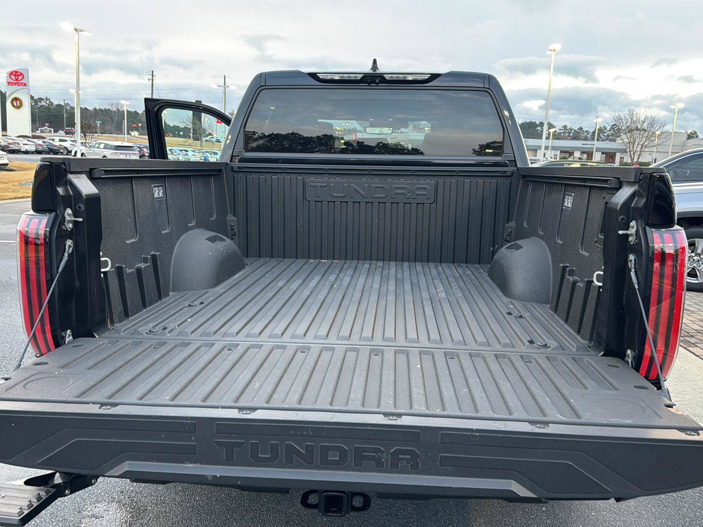 Used 2023 Toyota Tundra Platinum image 30