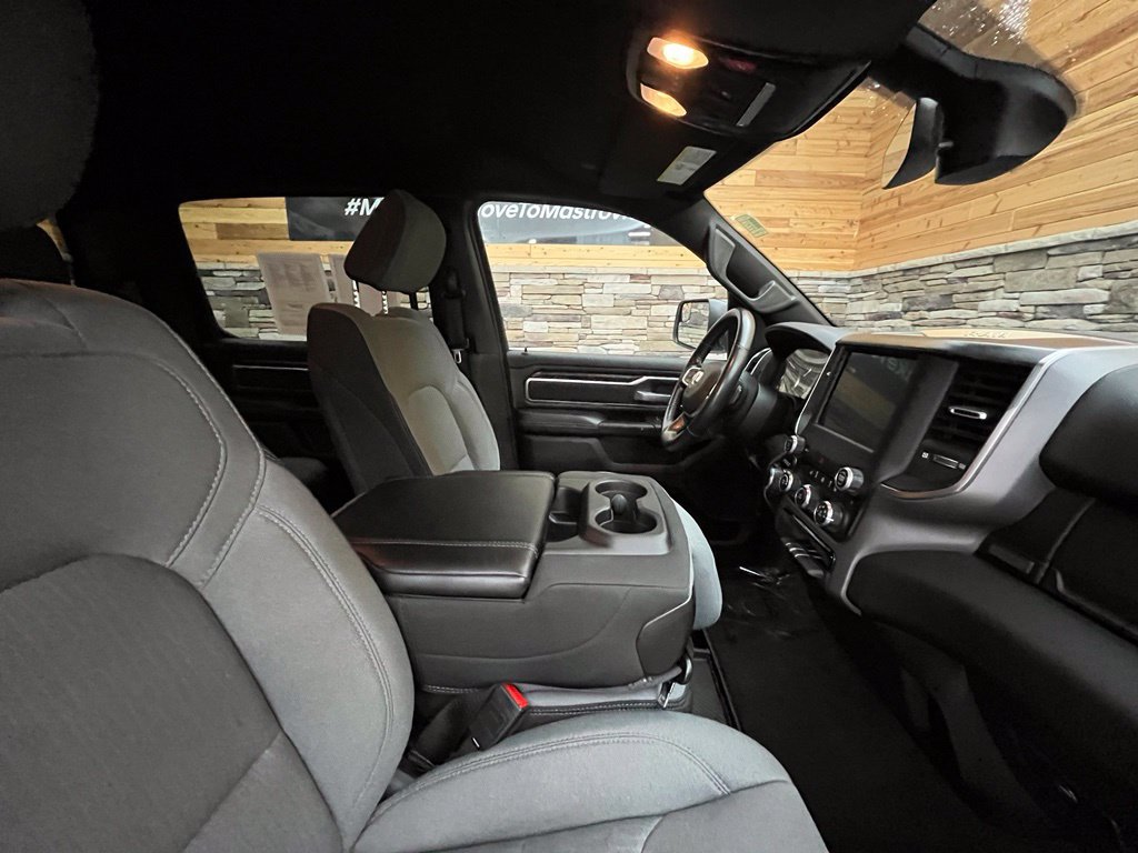 Used 2024 RAM 1500 Big Horn AWD/4WD image 21