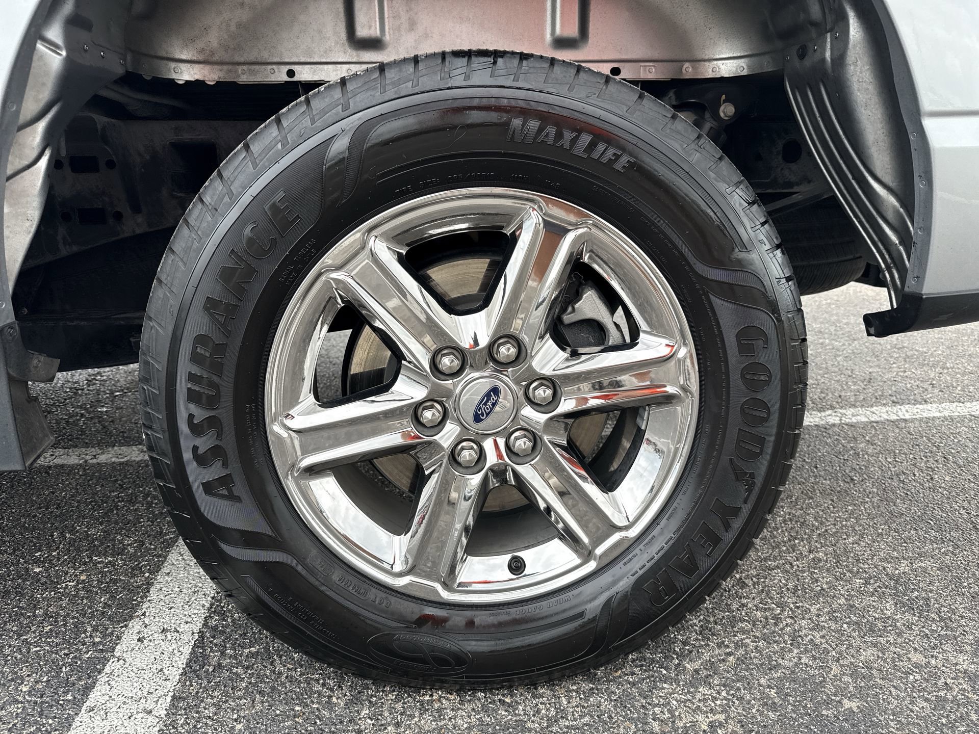 Used 2024 Ford F150 XLT w/ Equipment Group 302A MID RWD image 18