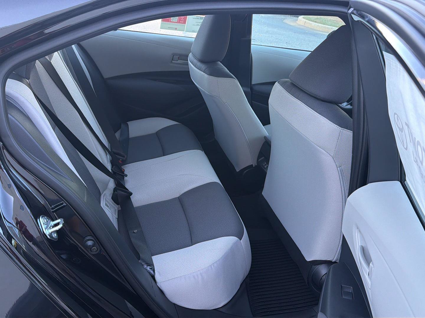 New 2027 Toyota Corolla LE FWD image 12