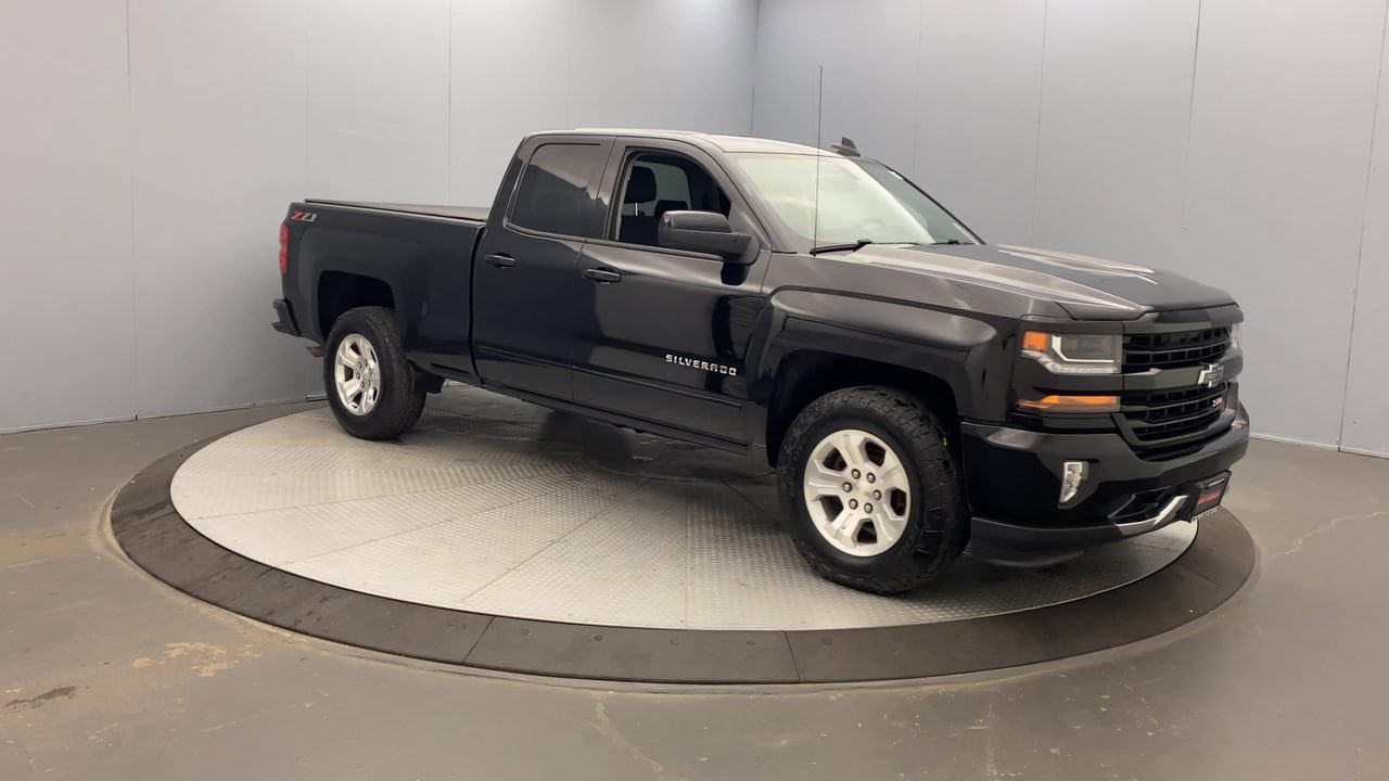 Used 2018 Chevrolet Silverado 1500 LT w/ All Star Edition AWD/4WD image 7