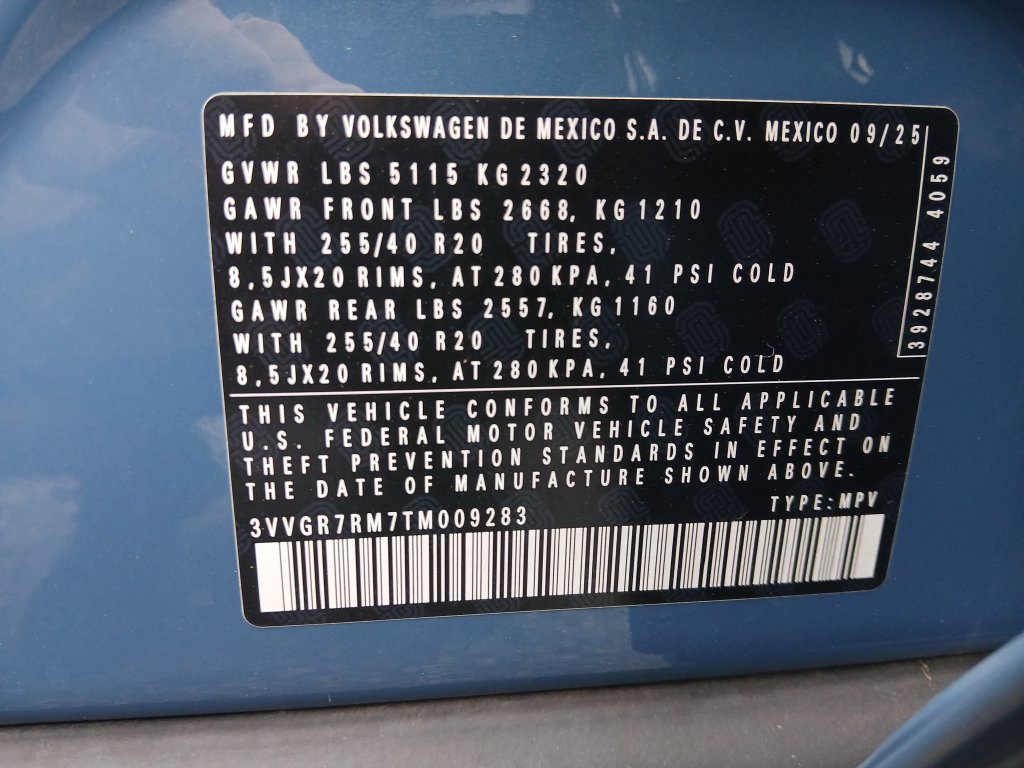 Used 2026 Volkswagen Tiguan SE R-Line AWD/4WD image 30