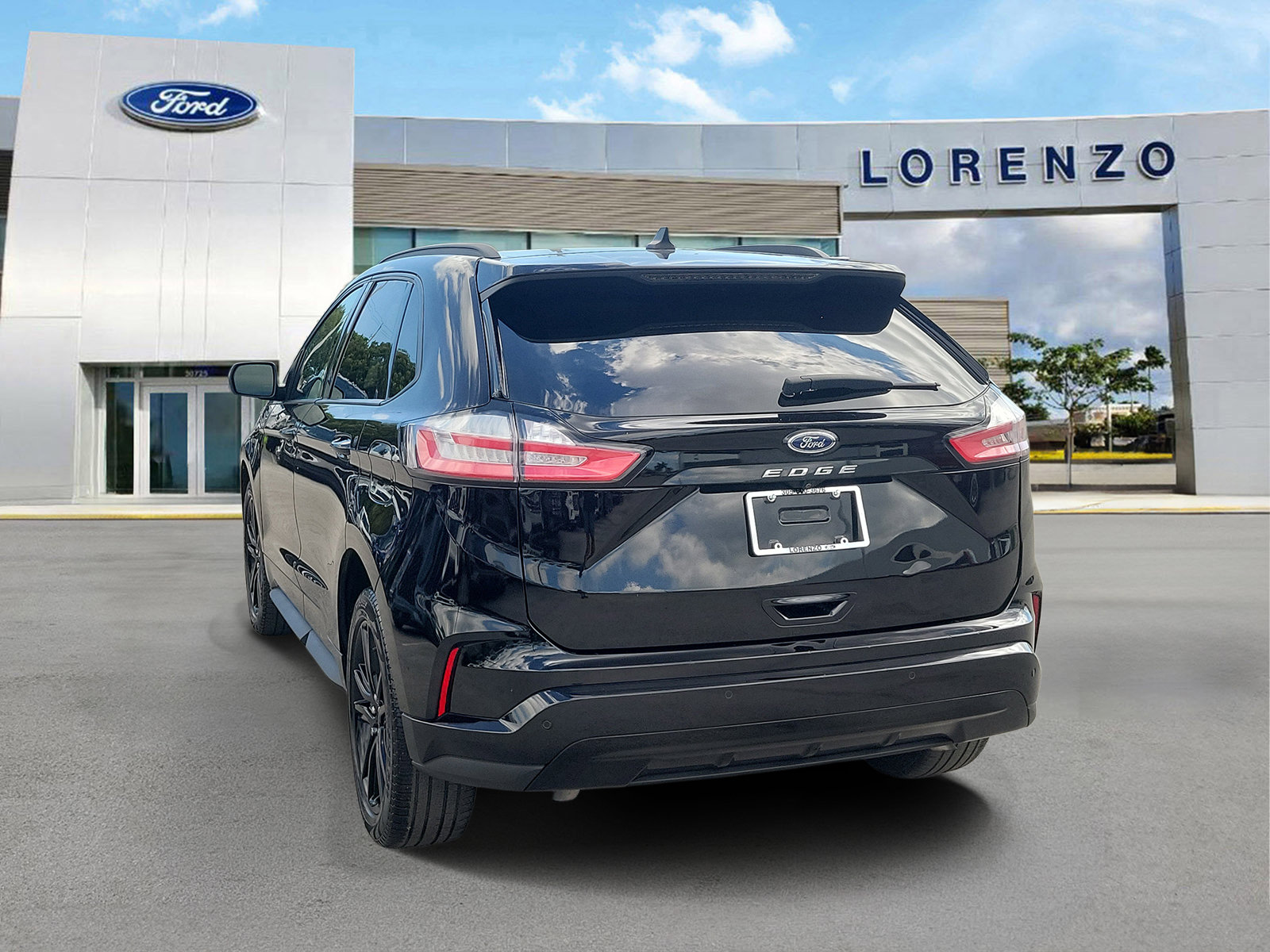 Used 2024 Ford Edge ST-Line AWD/4WD image 7