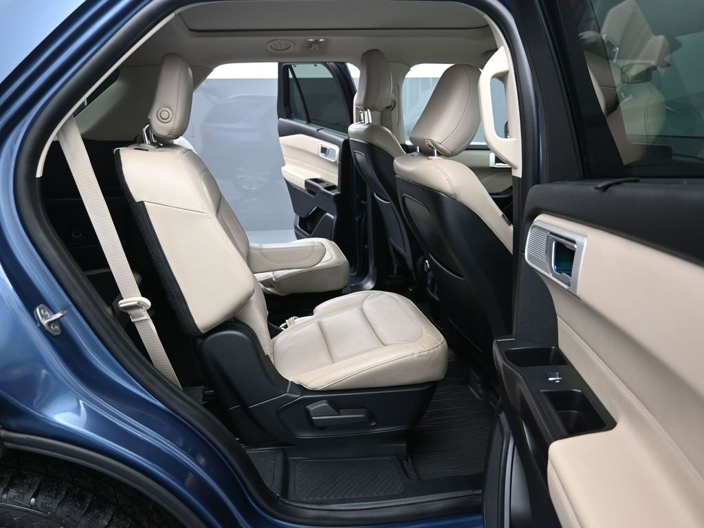 Used 2020 Ford Explorer Limited w/ Class III Trailer Tow Package image 28