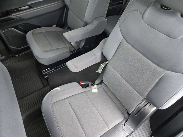 New 2026 Ford Explorer Active RWD image 23