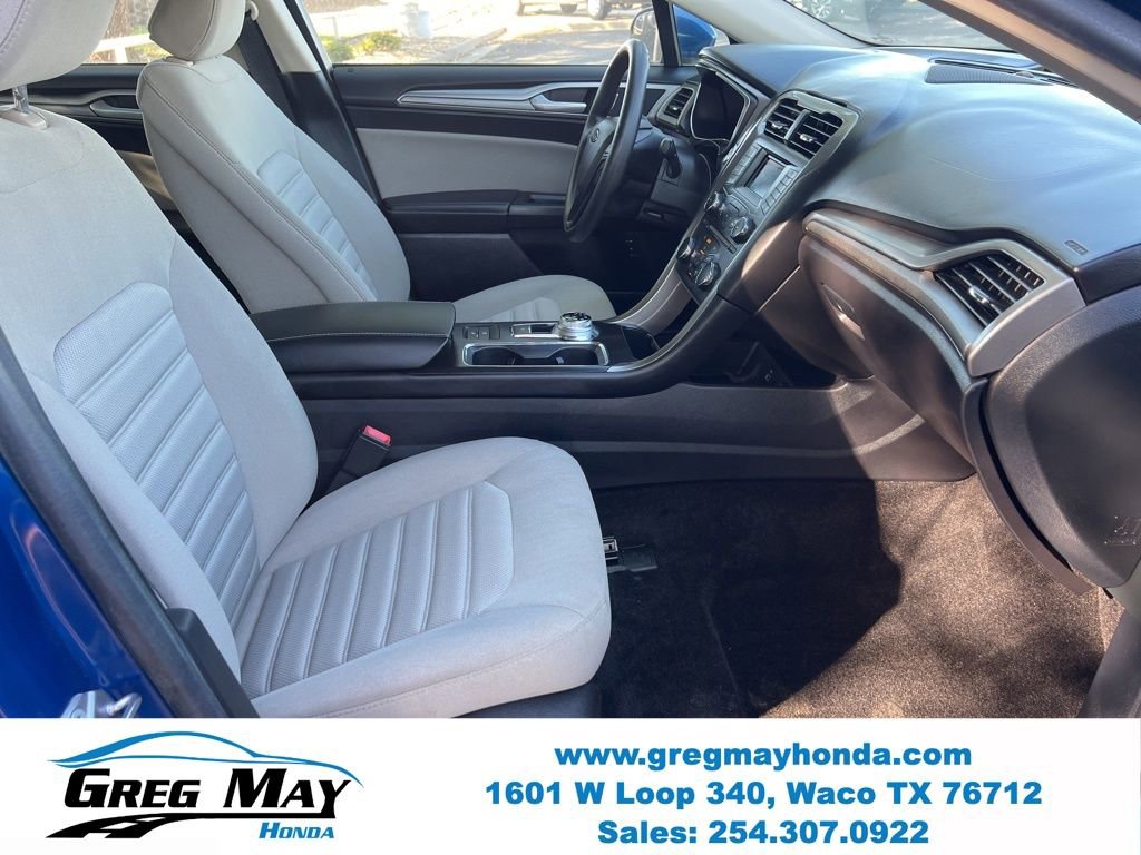Used 2018 Ford Fusion S FWD image 12