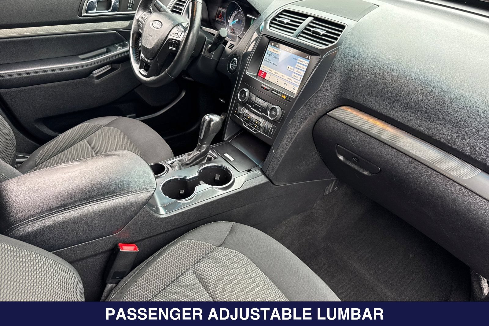 Used 2019 Ford Explorer XLT w/ Equipment Group 201A FWD image 18