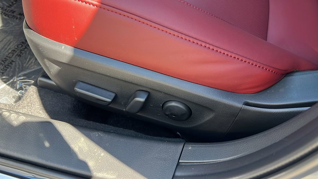 New 2025 MAZDA MAZDA3 Carbon AWD/4WD image 17