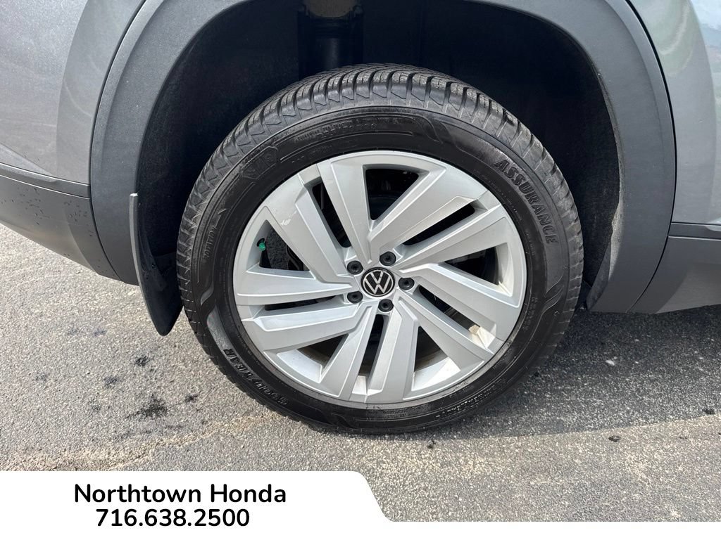 Used 2020 Volkswagen Atlas Cross Sport SE w/ Panoramic Sunroof Package AWD/4WD image 14