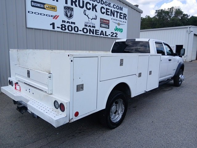 Used 2021 RAM 5500 Tradesman w/ Chrome Appearance Group image 3